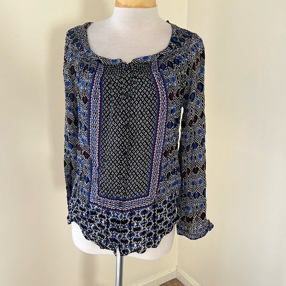 New! Lucky Brand Small blue multi long sleeve front button down blouse.
